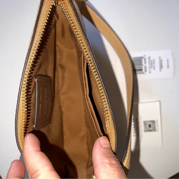 Coach X Observed By Us Nolita 19 In Leather - Picture 5 of 6